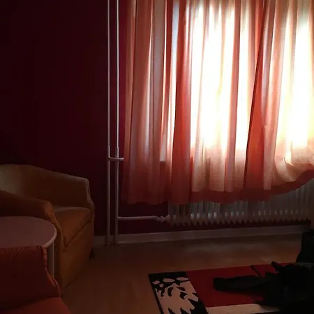 Zentral Apartamento *
